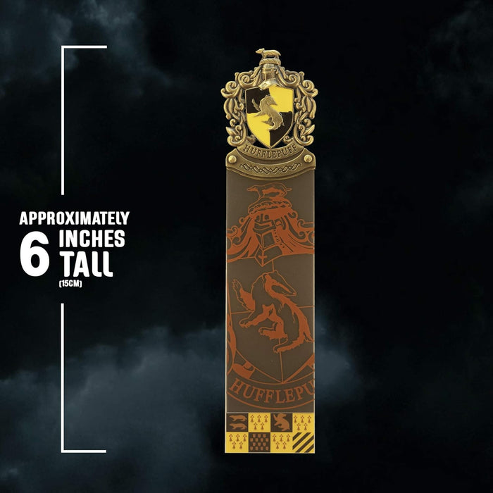 Hufflepuff Crest Bookmark by The Noble Collection - Harry Potter Bookmark with Hand Enamelled Diecast Metal Crest - Officially Licensed Harry Potter Movie Gifts