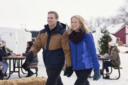 Hallmark 2-Movie Collection: Amazing Winter Romance & Snowkissed