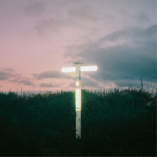 SOUVENIRS (PALE BLUE)