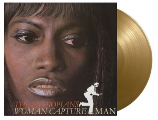 Woman Capture Man