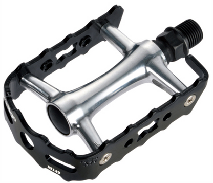 Wellgo 2DU Bearing - M149 Alloy 9/16 inch Pedal in Black